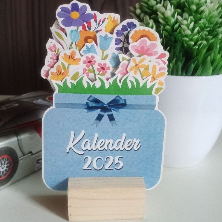 Custom Foto Kalender 2026 Standing Meja Kayu, kalender hangtag kayu, standing kayu, kalender aesthet
