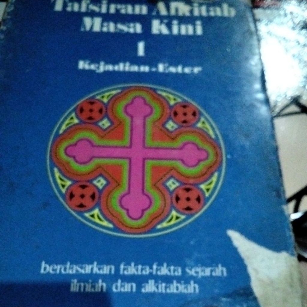 Buku tafsir alkitab masa kini 1 kejadian - ester