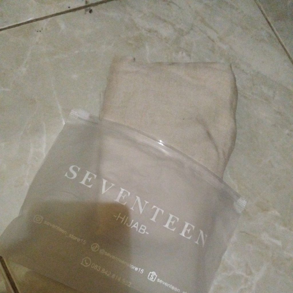 hijab viscose seventeen ivory vol 1