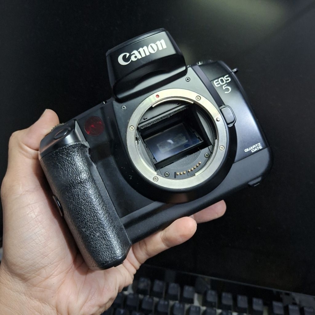kamera analog film canon eos 5