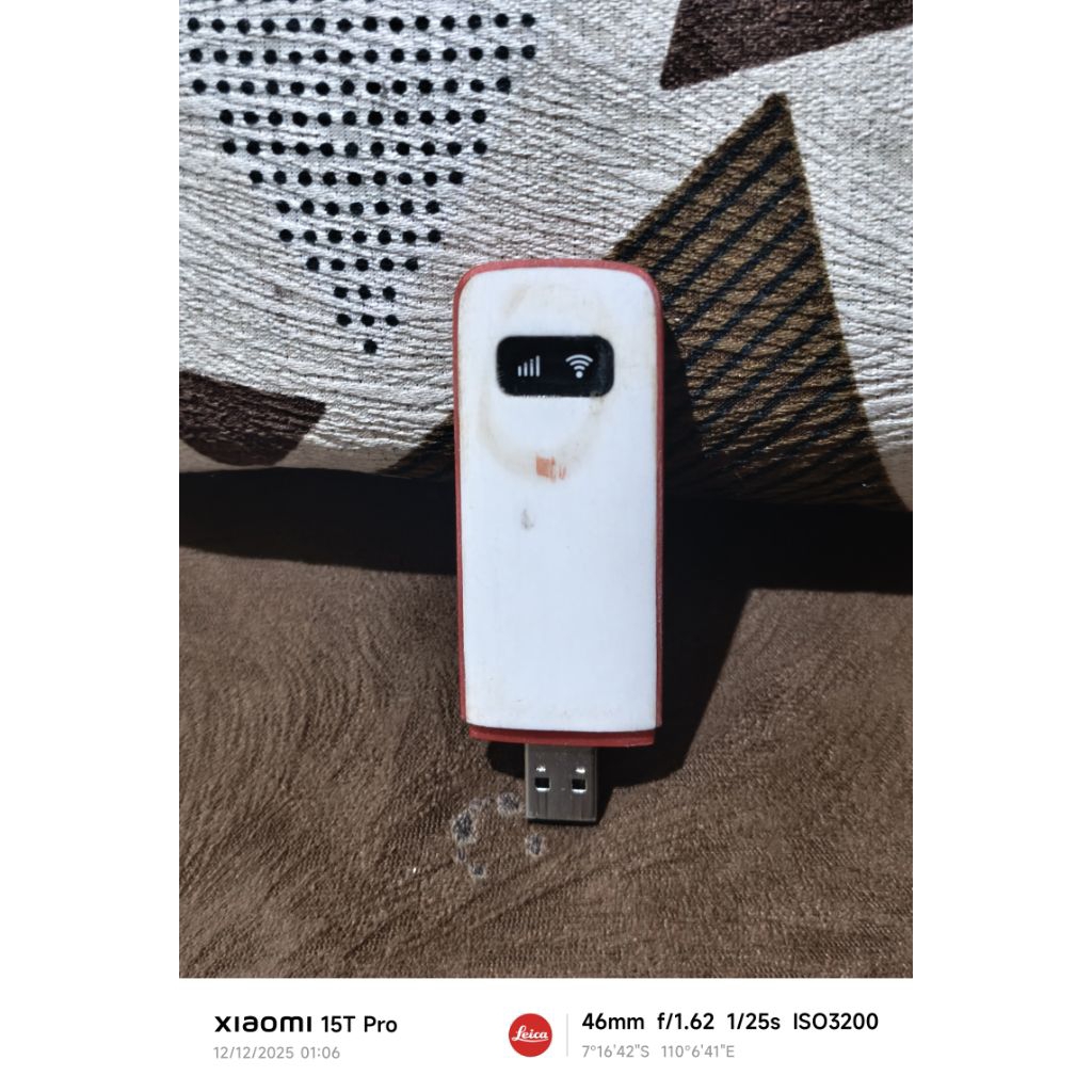 Modem Stik Telkomsel Flash 4G