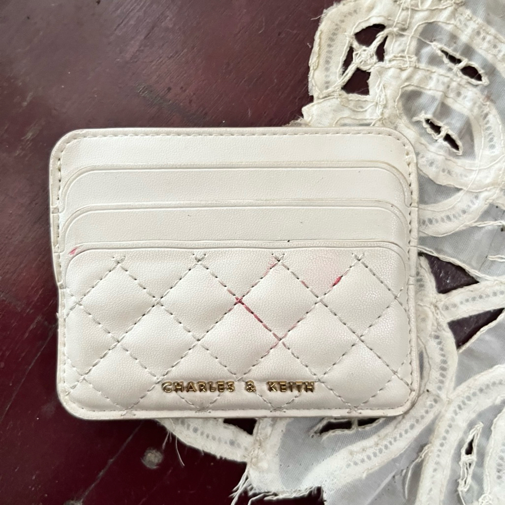 [PRELOVED] CARD HOLDER CHARLES & KEITH