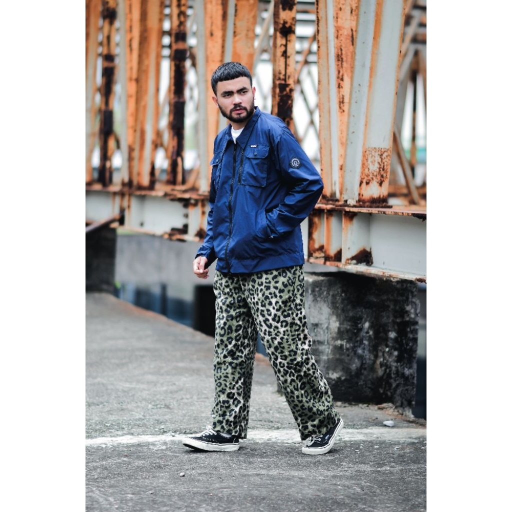 GNUS Overshirt Jacket-Jaket Pria Kerah-Saku Banyak-Kemeja-Casual-Outfit-Crinkle