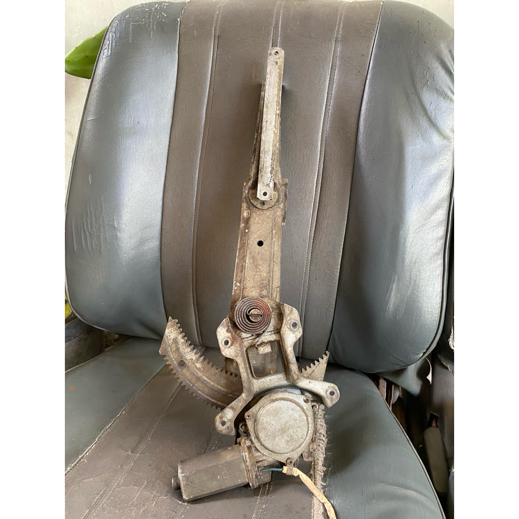 power window depan kiri grand civic lx