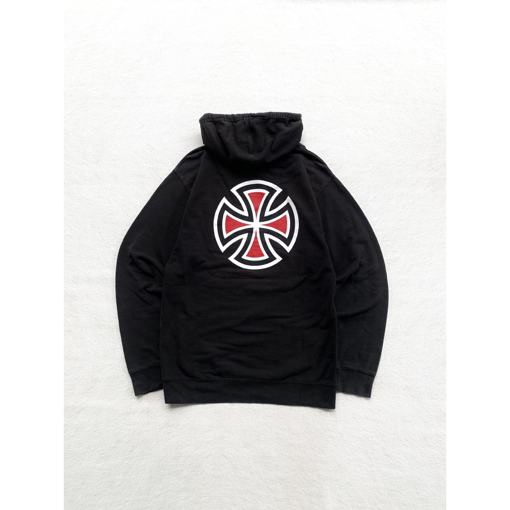 independent cross bar logo hoodie
