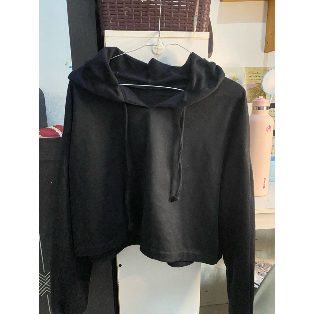 pl sweater hoodie crop hitam