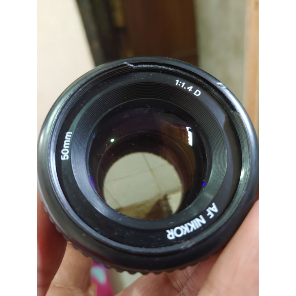 lensa fix bokeh nikon 50mm f/1.4