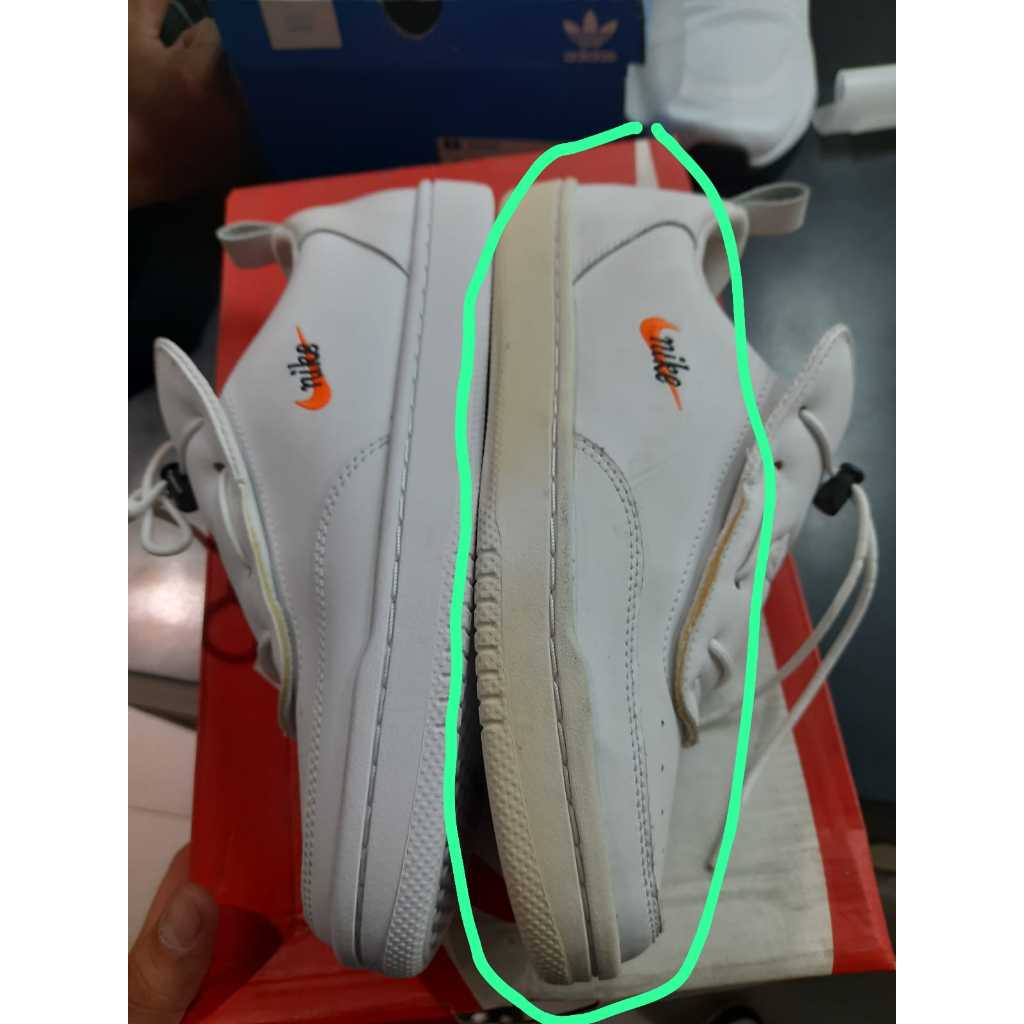 BARANG BARU EX DISPLAY Nike Sepatu Wanita NIKE FEMALE COURT VINTAGE TENNIS CK7900-100 SIZE 7-38=24CM