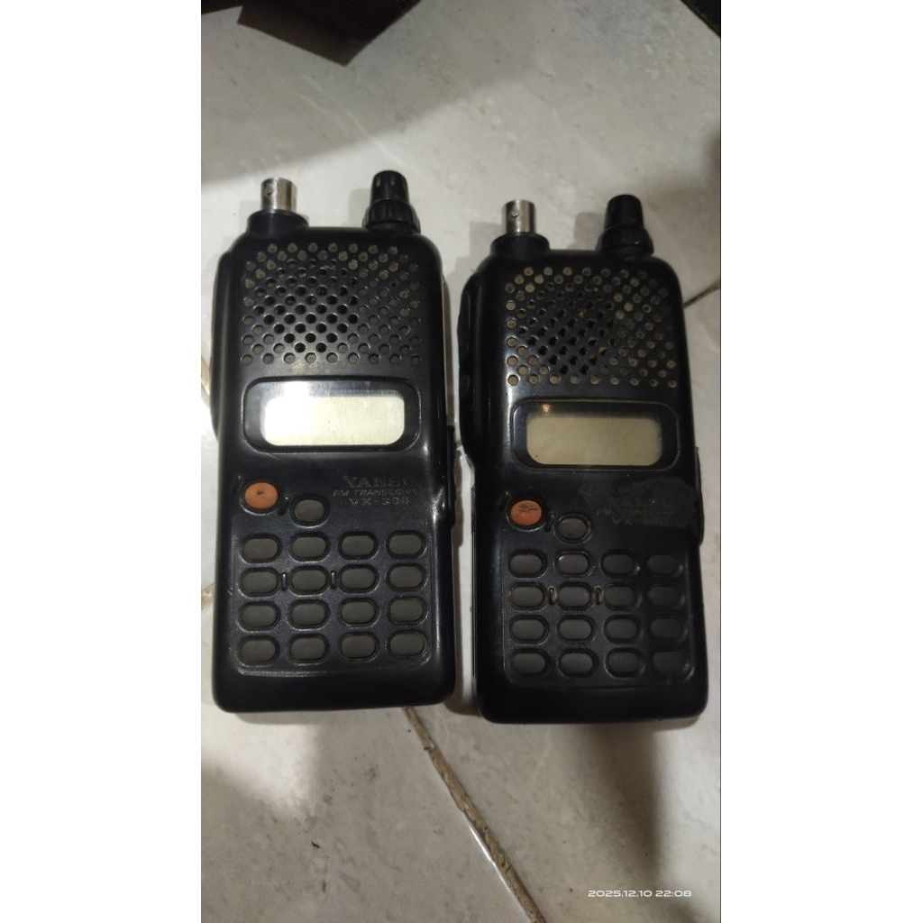 ht yaesu vx 300