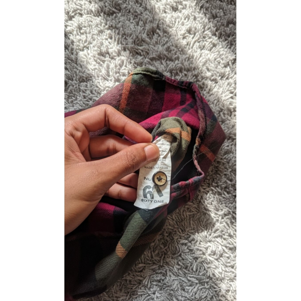 kemeja pria sixty one