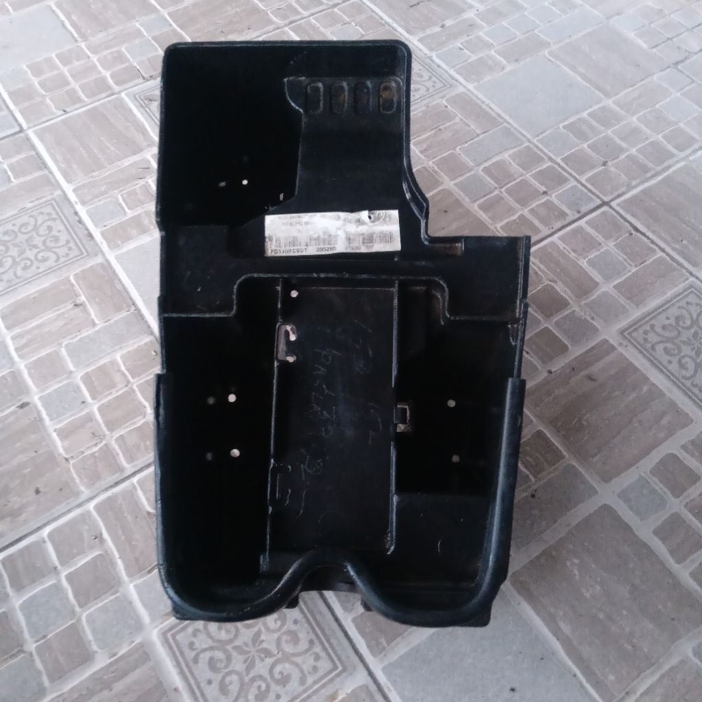 tolkit bagasi suzuki smash