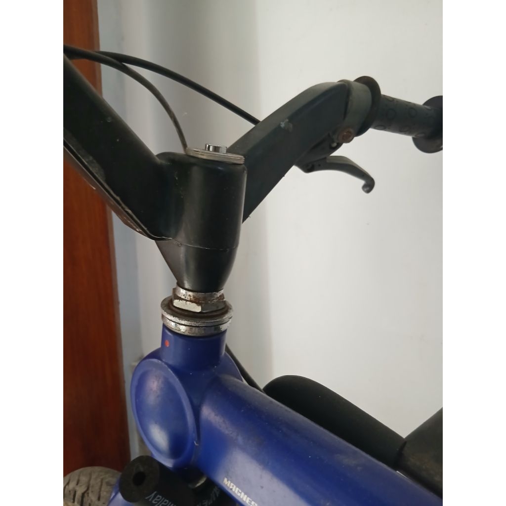 Sepeda United Aero Lite 16 second kondisi good