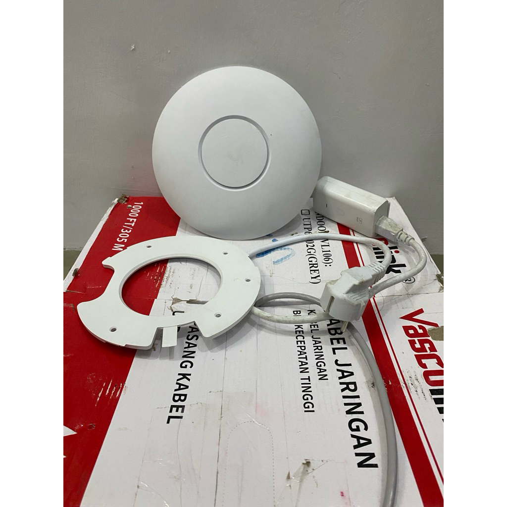 Ubiquiti UniFi AP AC PRO