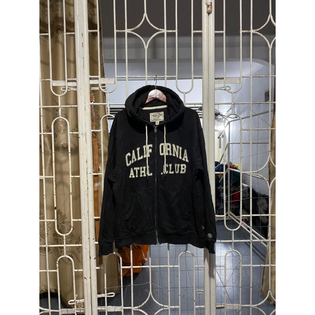 Hoodie zip WHO.A.U Cali