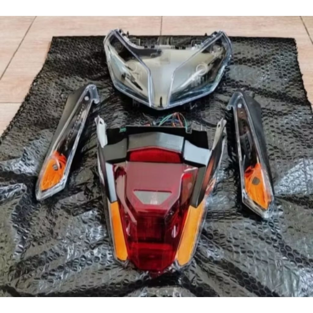 Paket Komplit Lampu Depan Vario 110 Techno Lampu Stop Vario 110 Techno Plus Lampu Sen Depan Vario 11