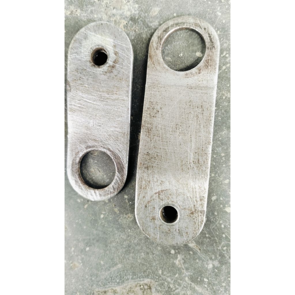 breket dudukan sayap bawah Honda Supra x 125 ori second