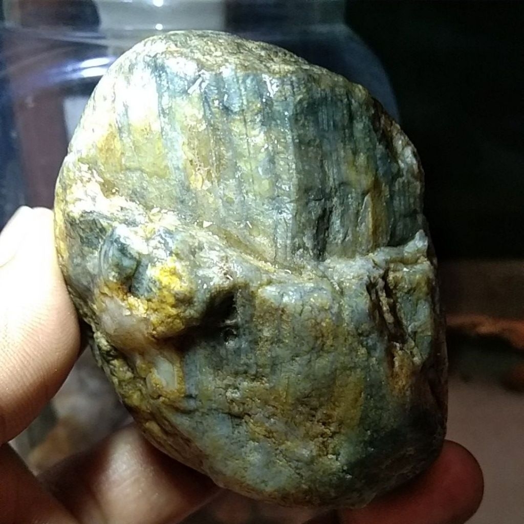 NATURAL BATU TUNGGAL TERATAI HITAM CRYSTAL