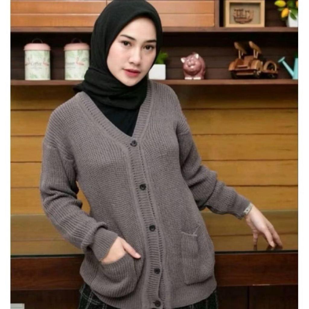 Merisa Cardigan Rajut Wanita