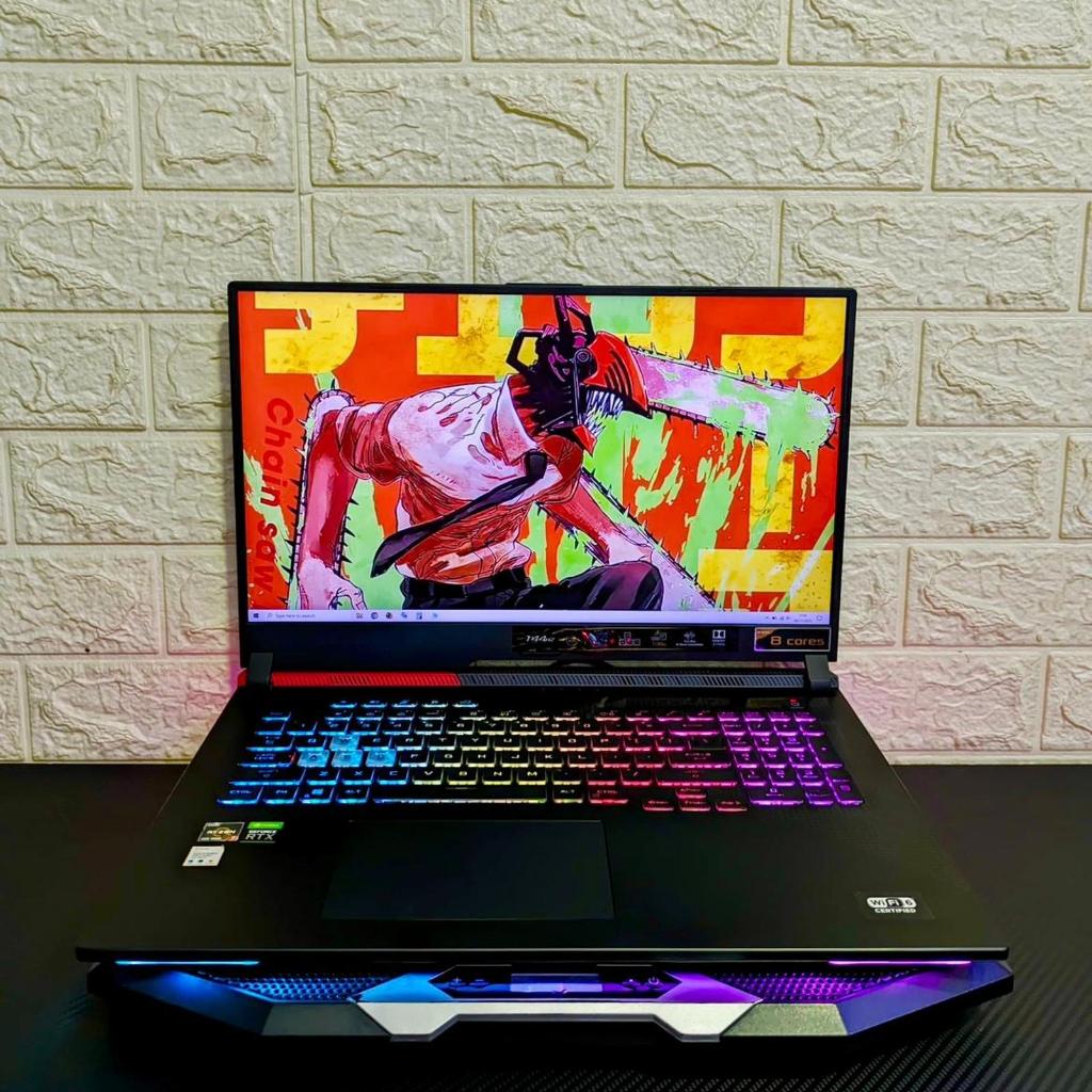 ASUS ROG STRIX G713IC Ryzen 7 RTX 3050 12 GB Dual Graphics Laptop Gaming Desain 17” 144 Hz 100% sRGB