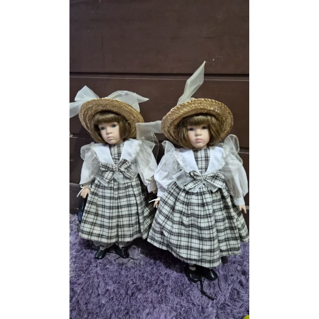 Porcelain doll noni porcelain vintage