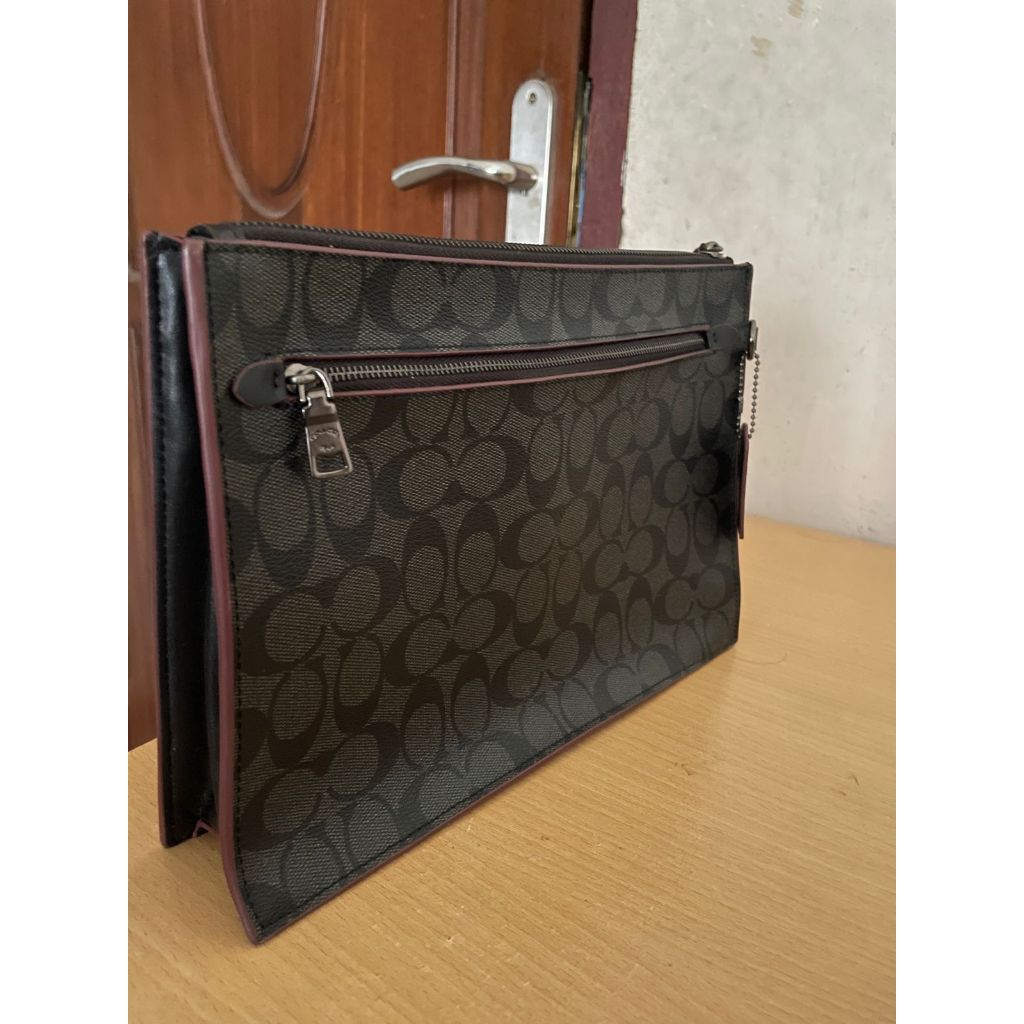 Coach Clutch / Pouch Pria Original
