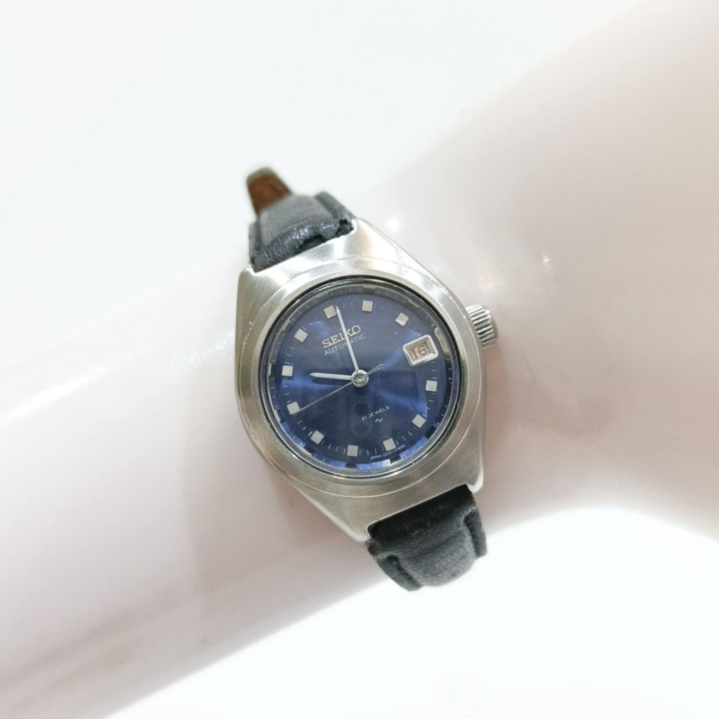 Jam Tangan Seiko Vintage Blue Sunburst Dial Lady 2205-0460 Automatic Watch Wanita Antik Kuno Langka