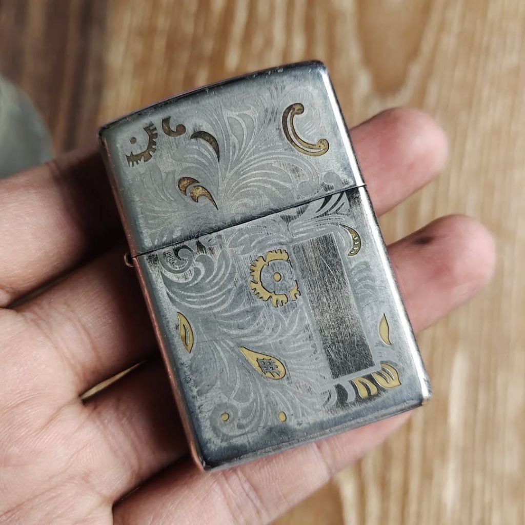 Zippo Luxury Venetian J - 19 Original