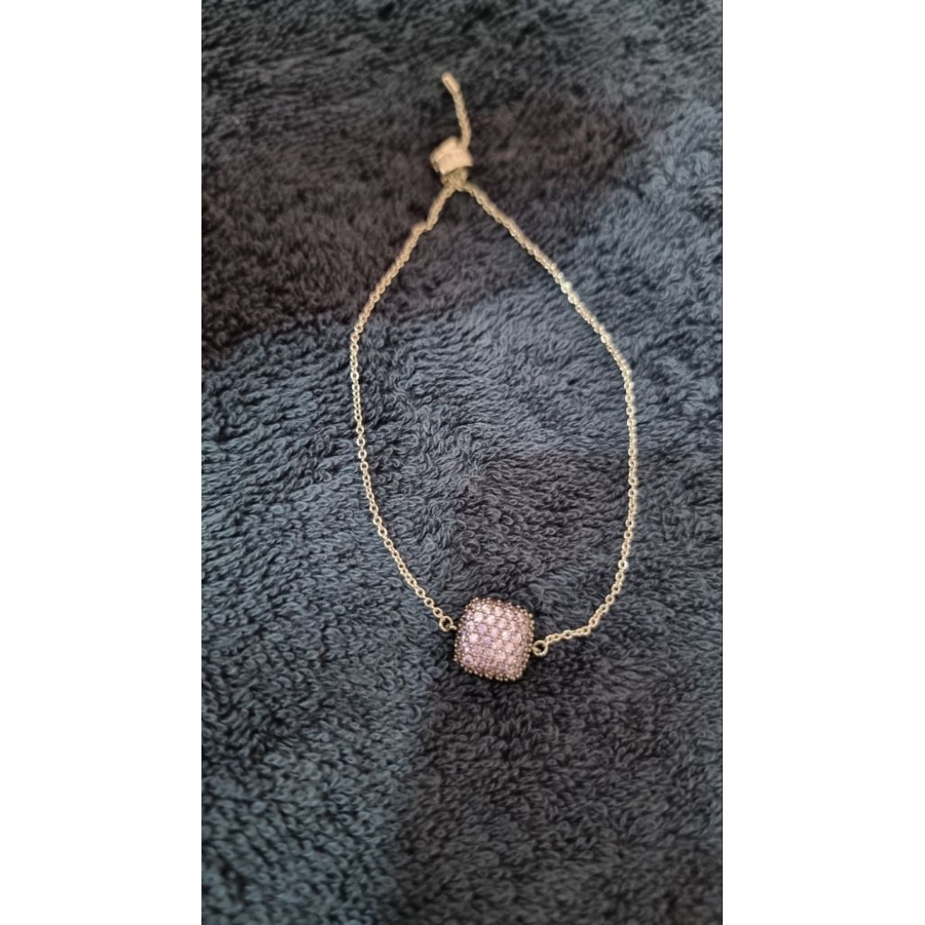 Gelang serut APM Monaco swarozki ungu kotak