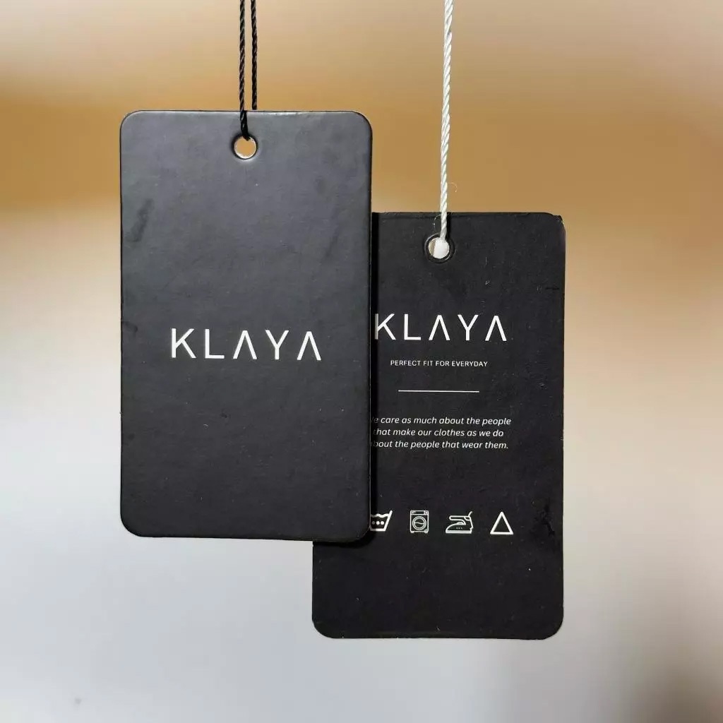 Hangtag Label Baju Custom 260 gsm 1 Sisi (Free Desain) Costum Satu