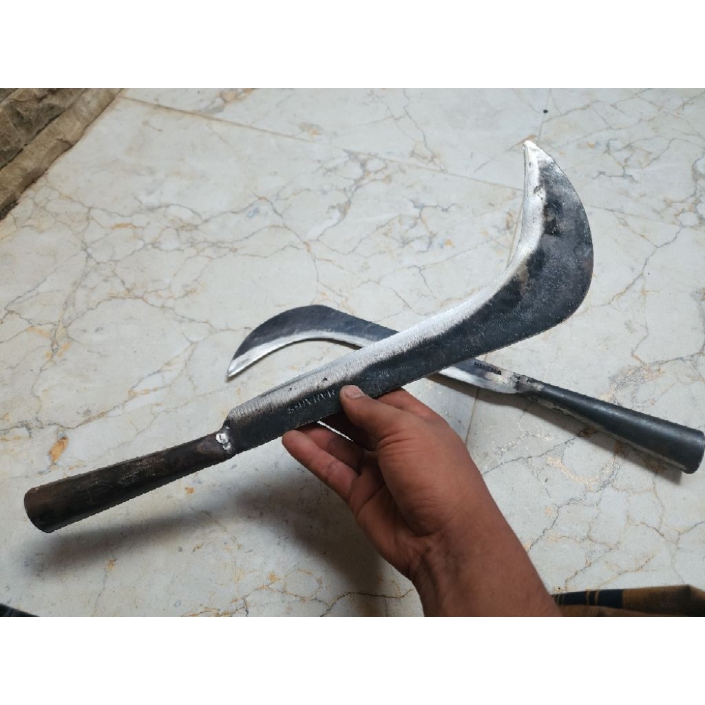 Arit, Sabit,atau Ndoret, Super Tajam bahan peer mobil