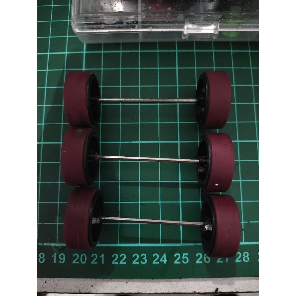 Ban Maroon Medium Tamiya