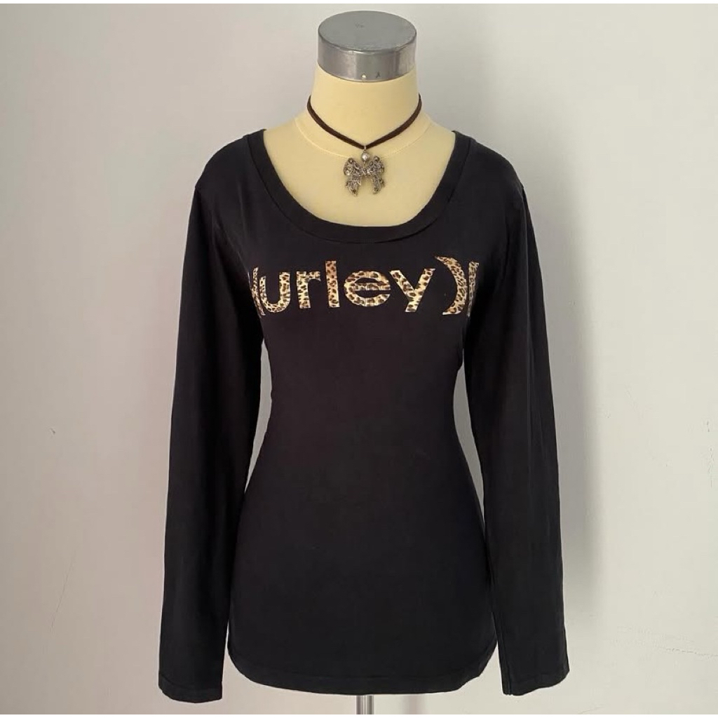 longsleeve hurley top