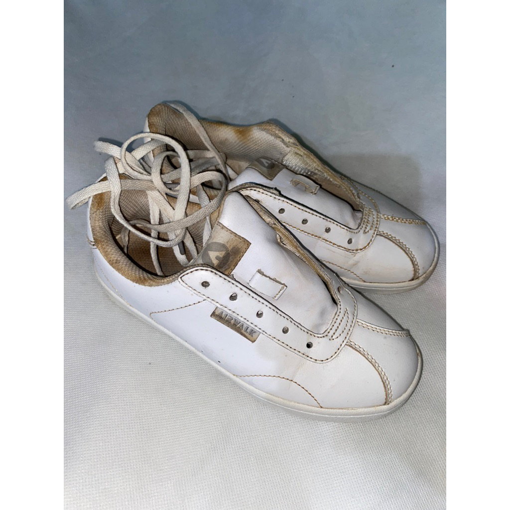 PRELOVE SEPATU ANAK AIRWALK PUTIH