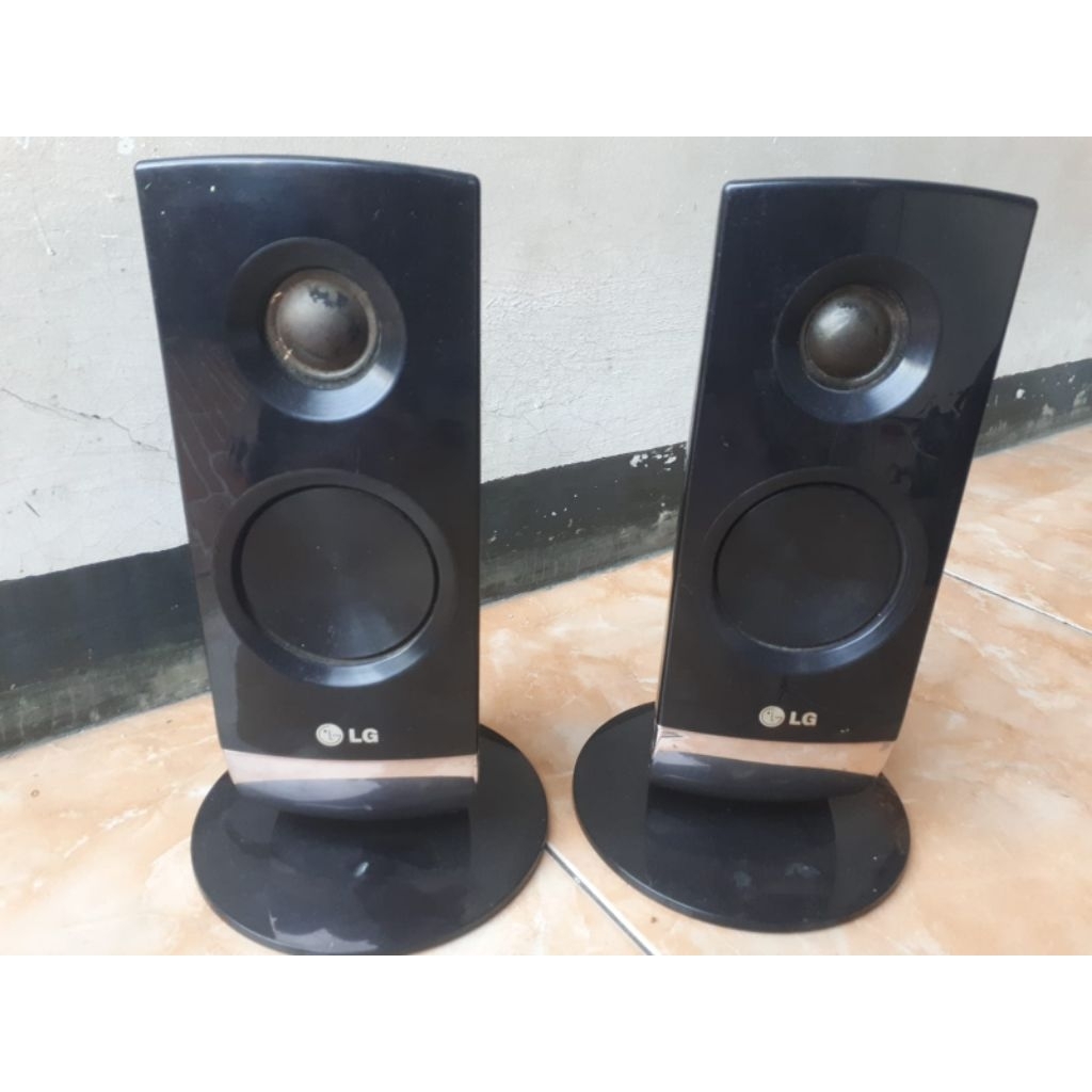 Speaker Tower PASIF LG Bekas 2pcs