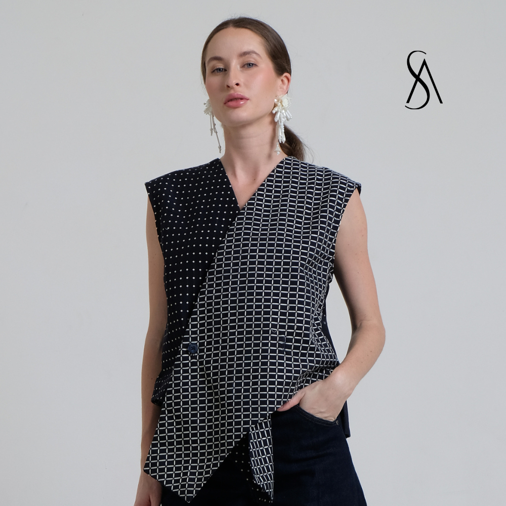 Synaf - Astelra Vest Semi Wool Motif Kotak - Rompi Wanita Outer Tanpa Lengan Premium