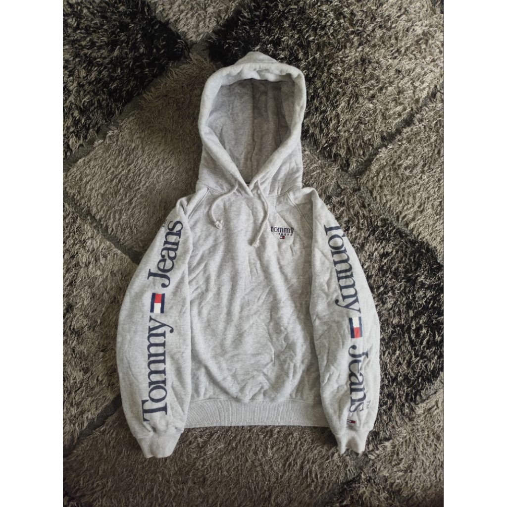 Hoodie Tommy Hilfiger Spell out boxy fit Original.
