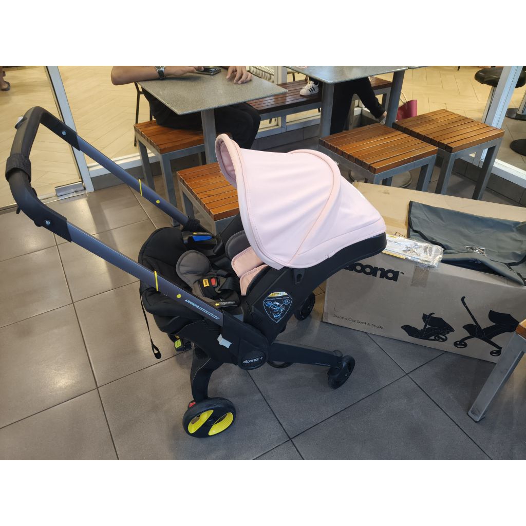 Stroller Carseat Doona plus Doona+ blush pink - Preloved like new