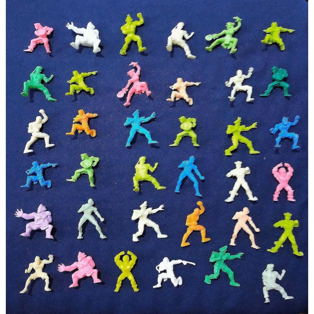 figure pris orangan street fighter jadul