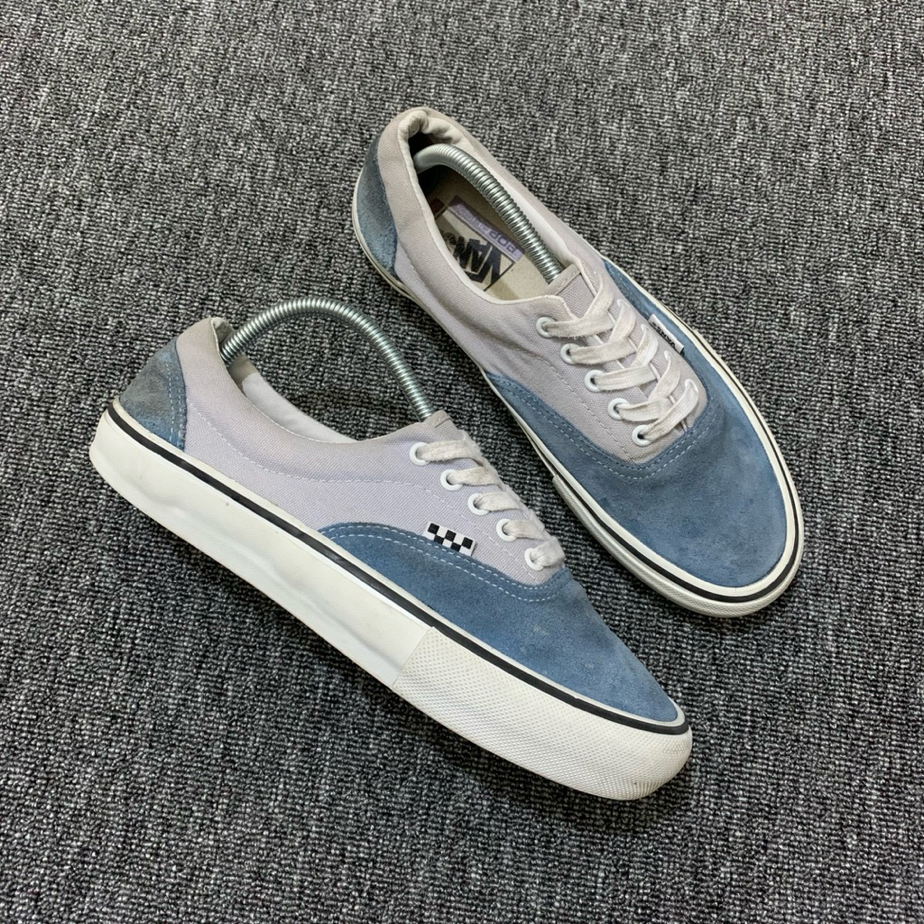 vans era pro skateboarding captains blue