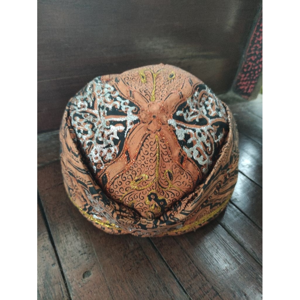 Blangkon prada jogja