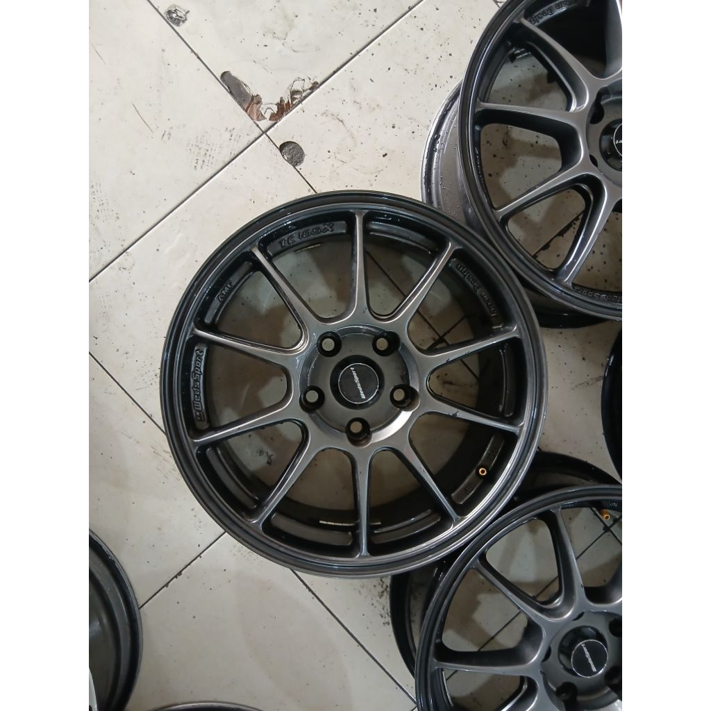 VELG MOBIL BEKAS RACING WEDSPORT RING 16 BAUT 5X114 PELEK INNOVA RUSH ERTIGA