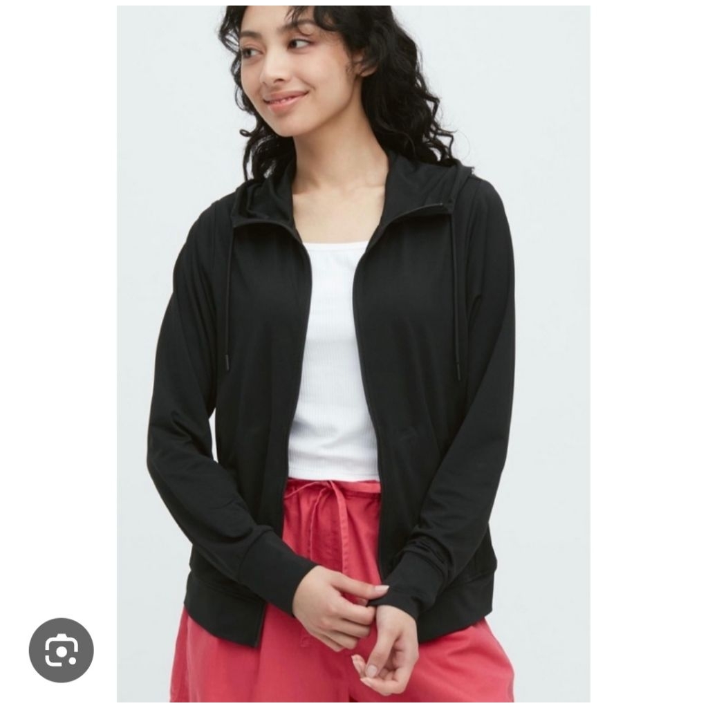 jaket running UNIQLo airism