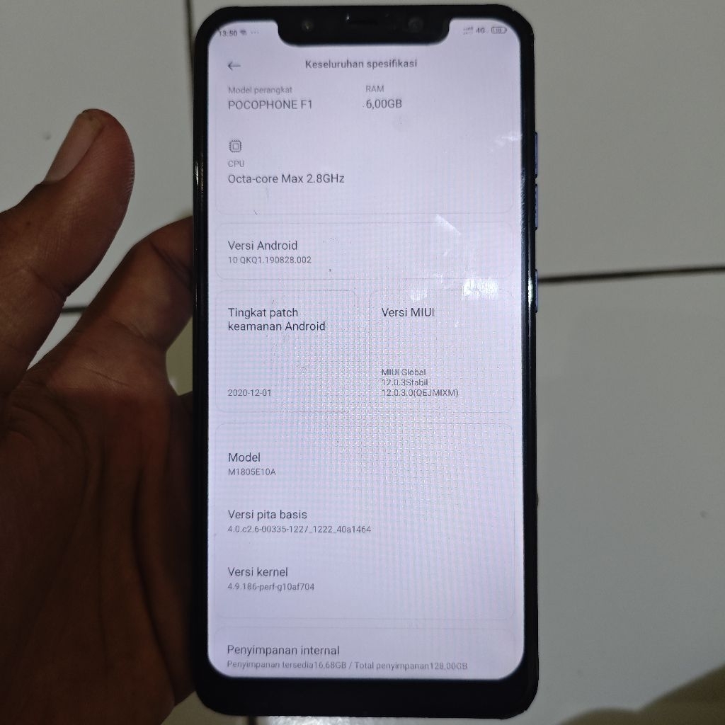 Pocophone F1 6/128 Poco gaming murah