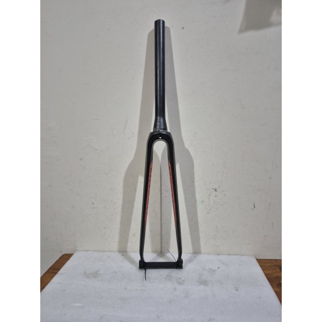 Fork Carbon Sepeda Roadbike Fixie 700c Mosso bahan Full Carbon QR Rimsbrake Tapper