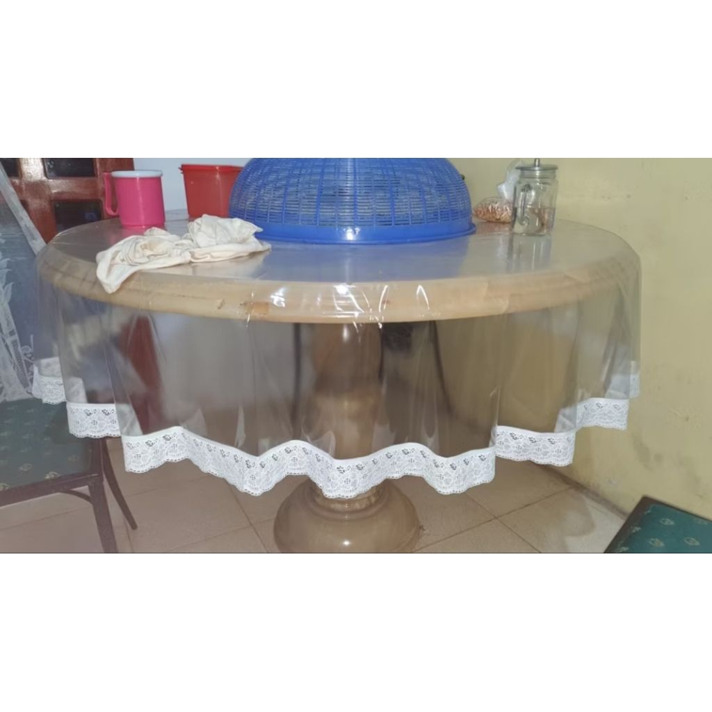 TAPLAK MEJA MAKAN BULAT/BUNDAR BENING/TRANSPARAN ANTI AIR/WATERPROOF RENDA VINTAGE CLASSIC