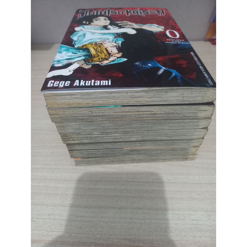 PRELOVED Manga Jujutsu Kaisen Vol 0-5,7
