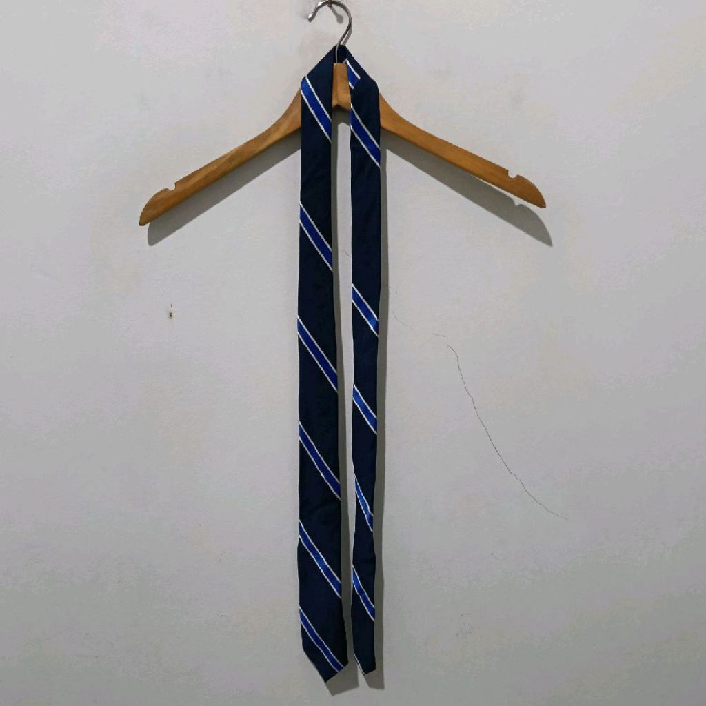 Dasi Ben Sherman