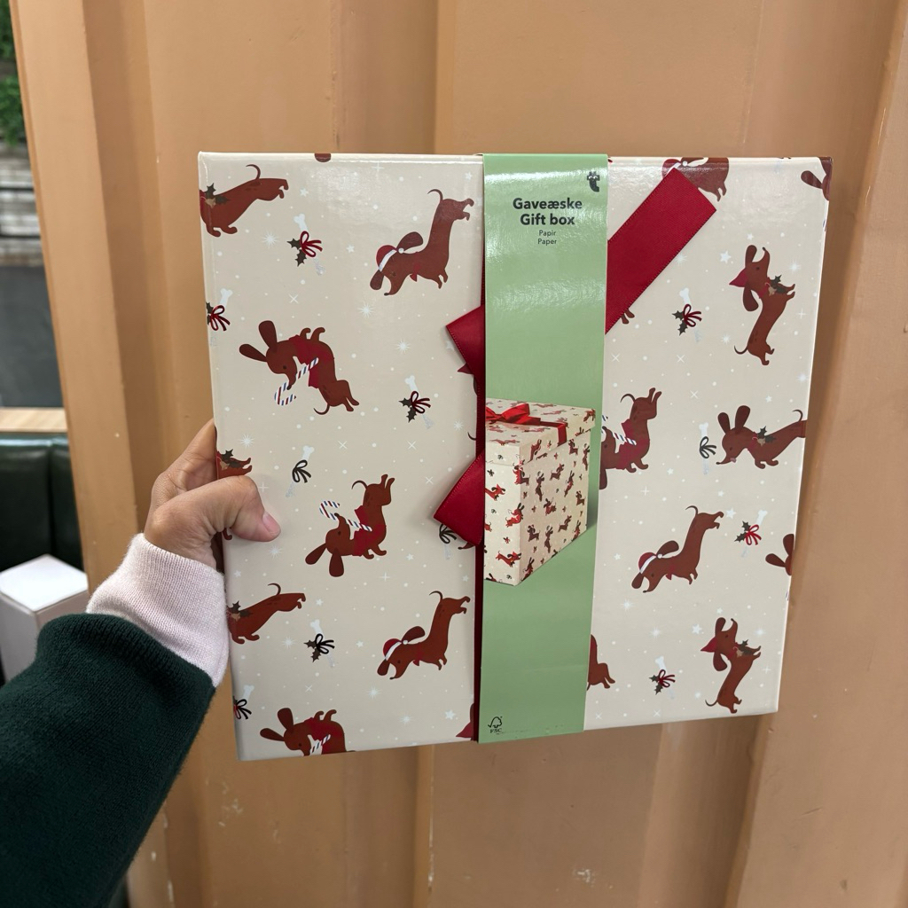 gift box kotak kado natal flying tiger