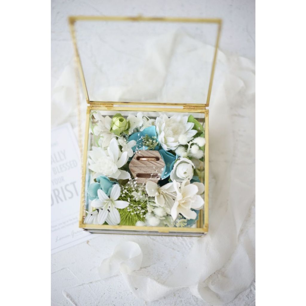 Lunabiee - Box Akrilik Cincin Flower / Kotak Akrilik cincin custom murah bunga flower