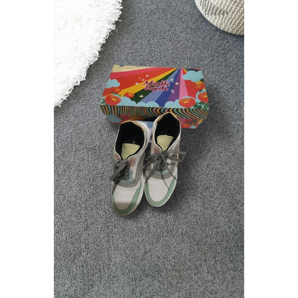 sepatu second wanita original 100% brand lokal size 40